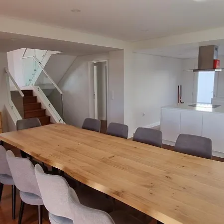 Lina Villa Lourinhã